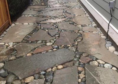 mixed stone and slab walkway