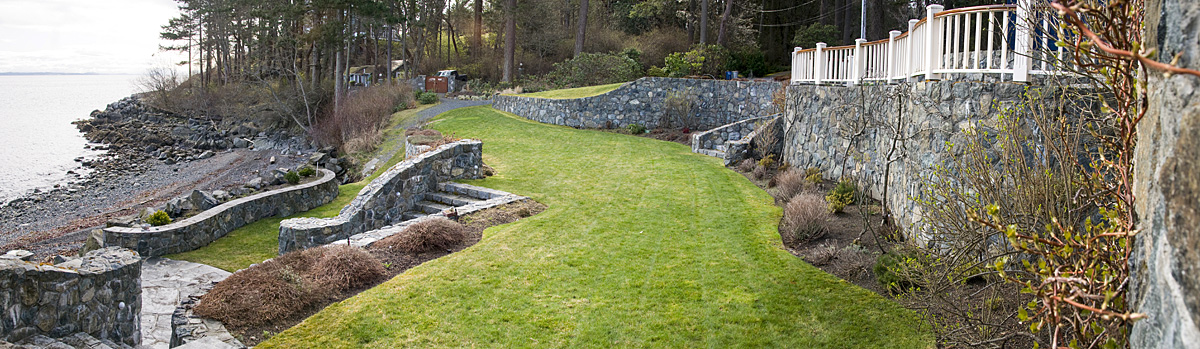 oceanside stone wall
